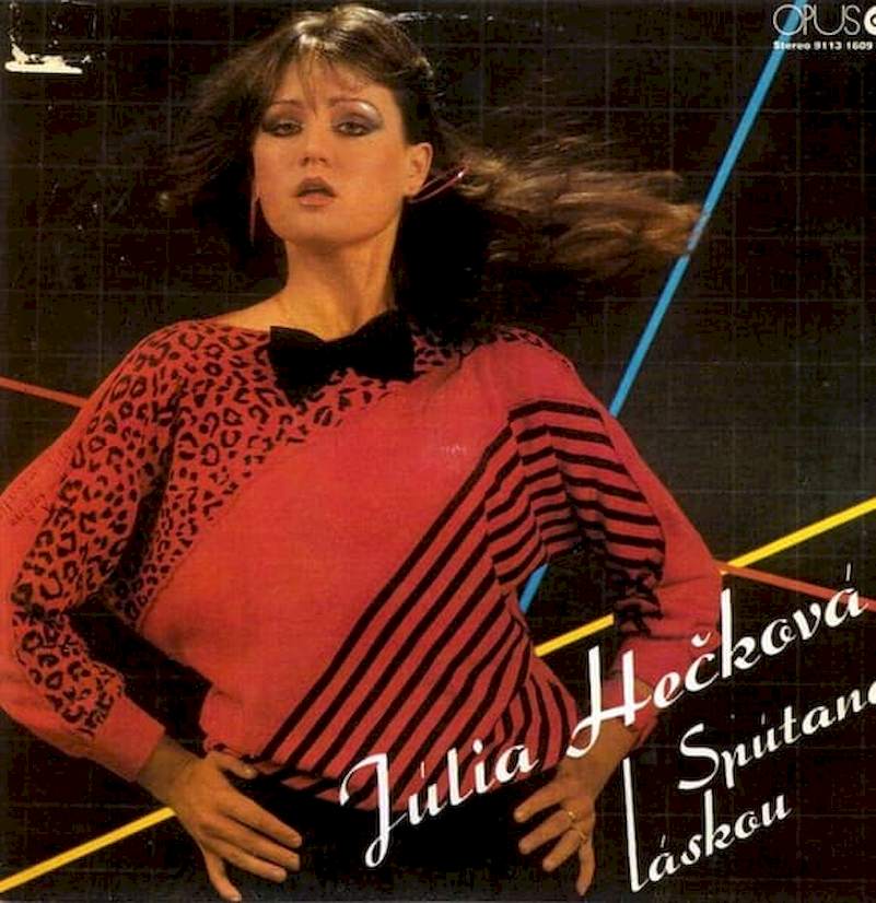 Júlia Hečková - Spútaná Láskou - LP / Vinyl