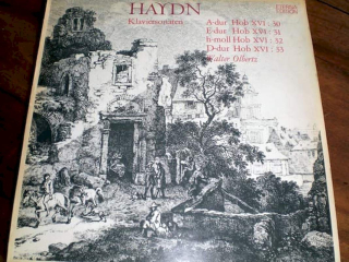 Joseph Haydn, Walter Olbertz - Klaviersonaten A-Dur Hob XVI:30, E-Dur Hob XVI:31, H-Moll Hob XVI:32, D-Dur Hob XVI:33 - LP / Vinyl