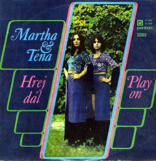 Martha A Tena Elefteriadu - Hrej Dál (Play On) - LP