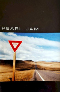 Pearl Jam - Yield - MC