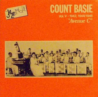 Count Basie - Count Basie Vol.V-1942, 1944/1946 "Avenue C" - LP / vinyl